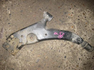 Лот: 20895589. Фото: 1. Рычаг подвески нижний Toyota Cynos... Ходовая, подвеска, рулевое управление