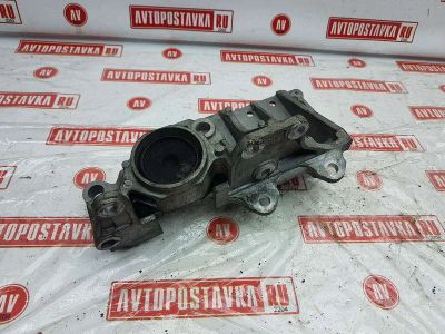 Лот: 20900970. Фото: 1. Подушка двигателя Nissan Dualis... Двигатель и элементы двигателя