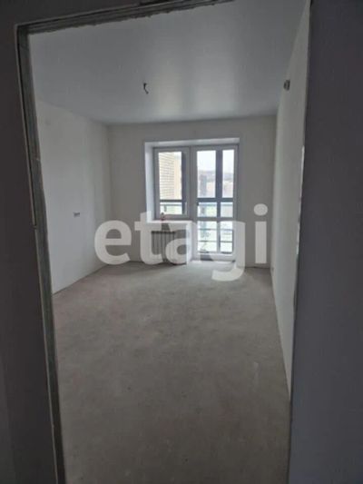Лот: 25287370. Фото: 1. 3-комн. квартира , Красноярск... Квартиры, студии