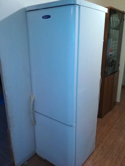 Лот: 12147001. Фото: 1. Холодильник Бирюса 132R. Холодильники, морозильные камеры