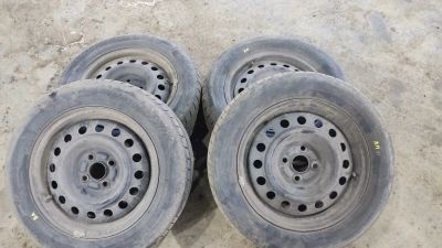 Лот: 21449000. Фото: 1. Шины на дисках летние Bridgestone... Шины
