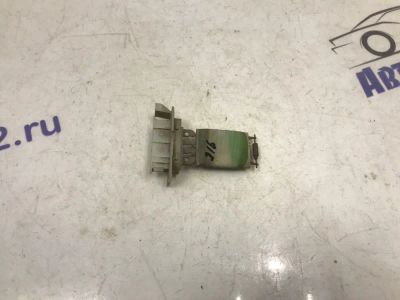 Лот: 21709124. Фото: 1. реостат печки Renault Logan LS12. Двигатель и элементы двигателя