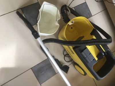 Лот: 16284965. Фото: 1. Karcher Puzzi 100 пылесос химчистка. Пылесосы, паровые швабры