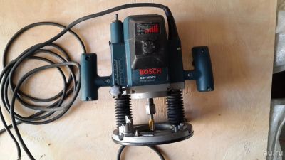 Лот: 9294725. Фото: 1. Продам Фрезер BOSCH GOF 900 CE... Электроинструмент