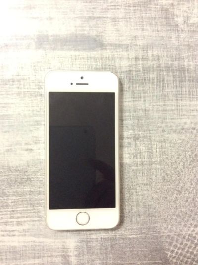 Лот: 9013508. Фото: 1. iPhone 5s продажа или обмен на... Смартфоны