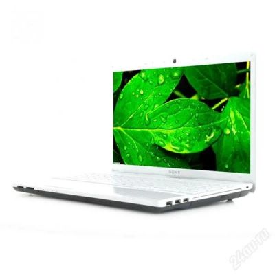 Лот: 1631402. Фото: 1. Белый игровой VAIO Sony VPCEH2J1R... Ноутбуки