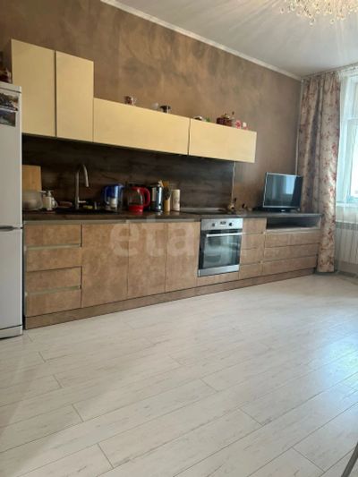 Лот: 25371170. Фото: 1. 2-комн. квартира , Красноярск... Квартиры, студии