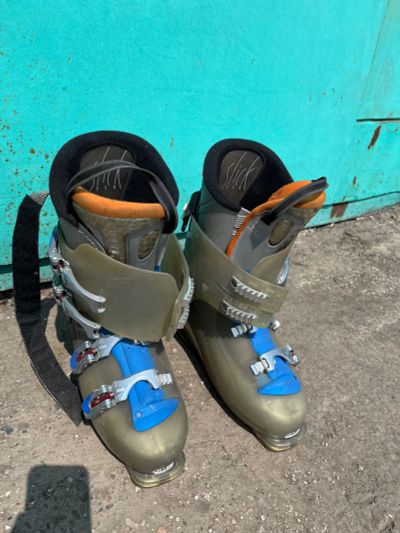 Лот: 25510658. Фото: 1. Горнолыжные ботинки. Salomon. Ботинки