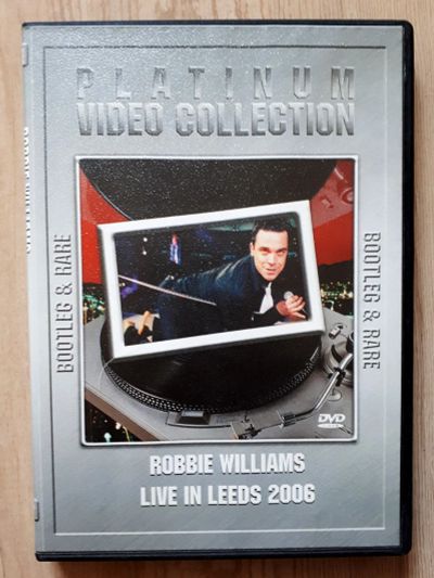 Лот: 11795799. Фото: 1. DVD Робби Уильямс "Концерт в Лидсе... Видеозаписи, фильмы