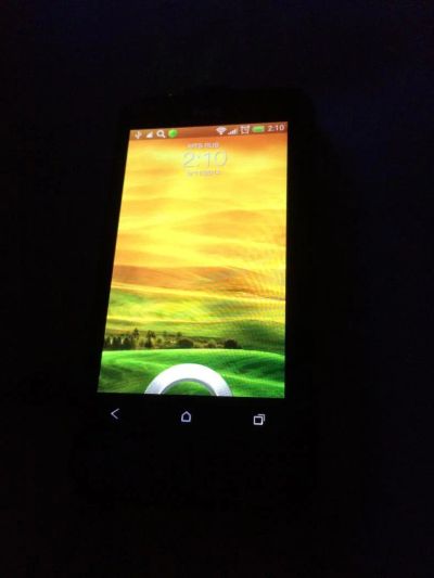 Лот: 4723946. Фото: 1. HTC One V. Кнопочные мобильные телефоны