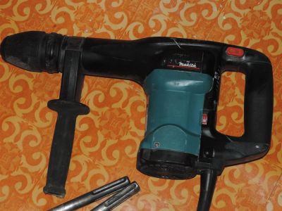 Лот: 3586462. Фото: 1. Отбойный молоток Makita HM0860C. Электроинструмент
