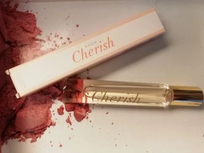 Лот: 16297371. Фото: 1. Парфюмерная вода Avon Cherish. Женская парфюмерия