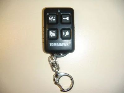 Лот: 4649072. Фото: 1. Брелок Tomahawk TW9010 без ЖК. Автомобильные сигнализации