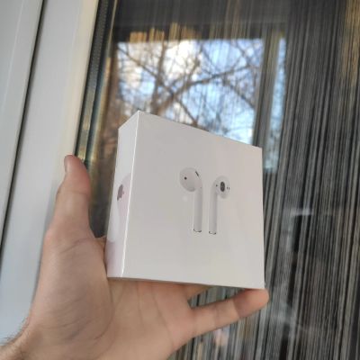 Лот: 17579978. Фото: 1. НОВЫЕ Apple AirPods 2 беспроводные... Наушники, гарнитуры
