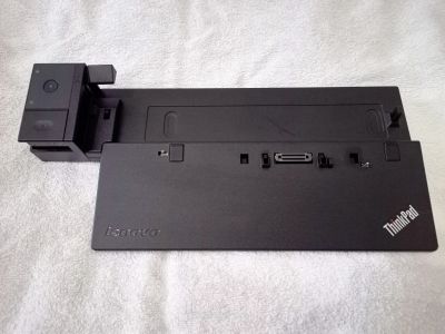 Лот: 20994923. Фото: 1. Док станция Lenovo Pro Dock 40A10090EU. Шлейфы, кабели, переходники