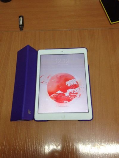 Лот: 4999416. Фото: 1. Apple iPad Air 64Gb Wi-Fi+Cellular... Планшеты