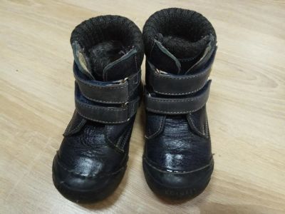 Лот: 9472879. Фото: 1. ботинки 25 размер котофей. Ботинки