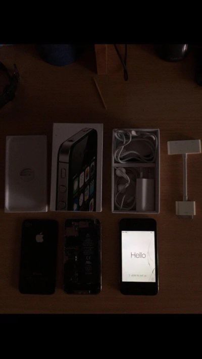 Лот: 9981409. Фото: 1. iphone 4s. Смартфоны
