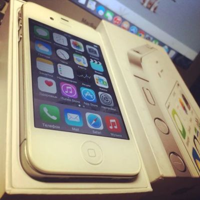Лот: 4990108. Фото: 1. Apple iPhone 4S 8GB White,PCT... Смартфоны