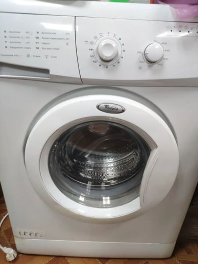 Лот: 21065747. Фото: 1. Стиральная машинка Whirlpool AWG... Стиральные машины