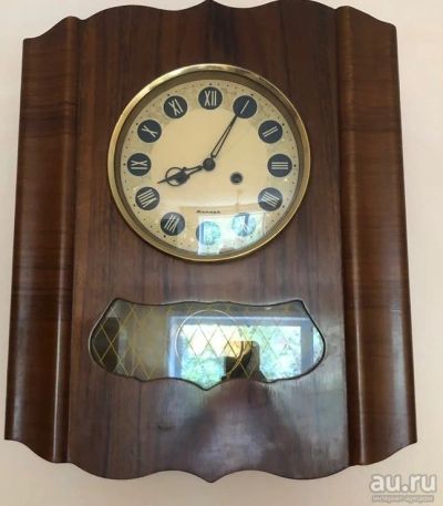 Лот: 14561764. Фото: 1. часы янтарь с боем. Оригинальные наручные часы