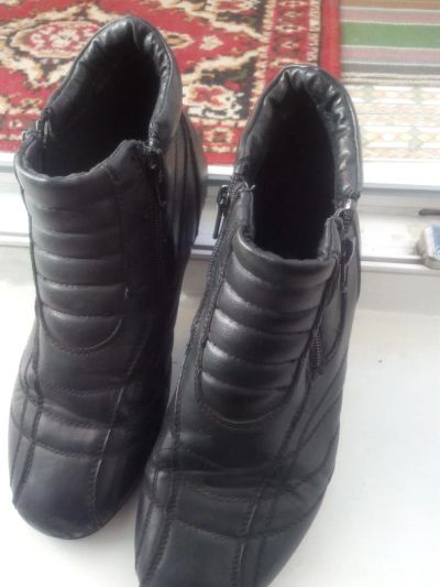 Лот: 9406004. Фото: 1. полусапожки чёрные. Ботинки