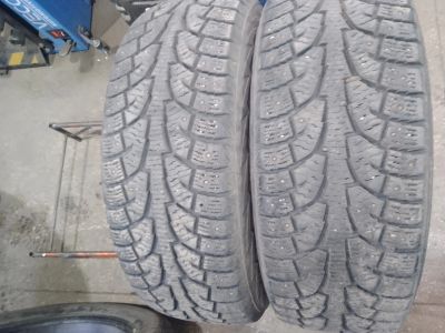 Лот: 24696452. Фото: 1. 2шт 235-65-17 Hankook Winter i... Шины