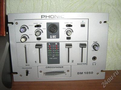 Лот: 472471. Фото: 1. DJ микшер. Микшеры, предусилители, микрофонные эффекты
