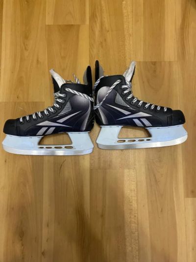 Лот: 20994389. Фото: 1. Коньки Reebok. Коньки