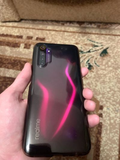 Лот: 17500979. Фото: 1. Realme 6 pro 8 128. Смартфоны
