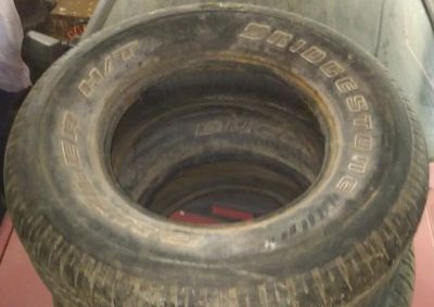 Лот: 20565456. Фото: 1. Шины Bridgestone Dueler H/T 275... Шины