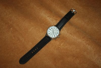 Лот: 4828412. Фото: 1. Часы наручные 2. Оригинальные наручные часы