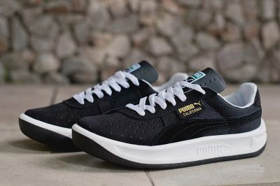 Лот: 8112729. Фото: 1. Кроссовки Puma California (5187... Кеды, кроссовки, слипоны