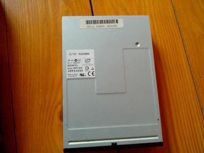 Лот: 8084026. Фото: 1. флоппик. Приводы CD, DVD, BR, FDD