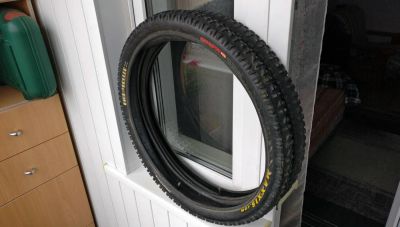 Лот: 10439102. Фото: 1. Комплект покрышек Maxxis High... Запчасти