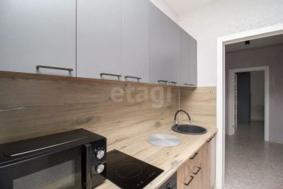 Лот: 25720835. Фото: 1. 3-комн. квартира , Красноярск... Квартиры, студии