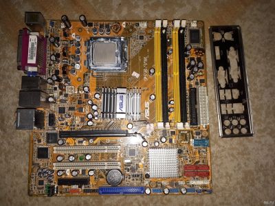 Лот: 12973152. Фото: 1. Материнская плата s775 asus p5b-vm... Материнские платы