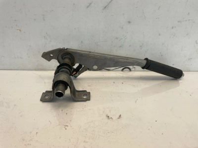 Лот: 24417845. Фото: 1. ручка ручника Chevrolet Lacetti... Двигатель и элементы двигателя