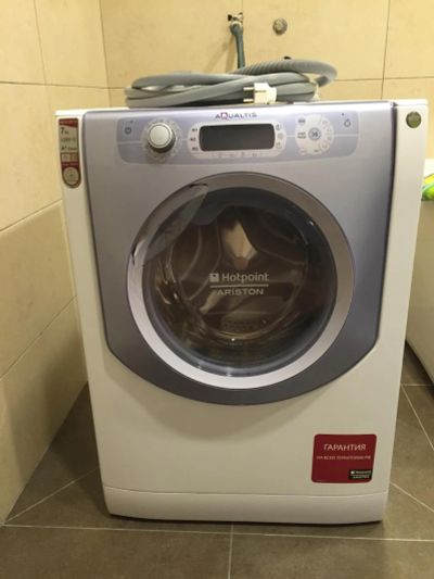 Лот: 8211580. Фото: 1. Стиральная машина hot point ariston. Стиральные машины