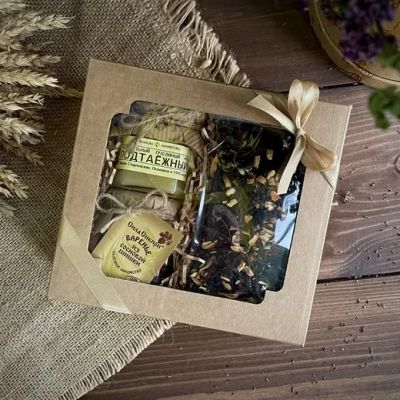 Лот: 19400173. Фото: 1. Подарочный набор "Мёд, орешки... Другое (сувениры, подарки)