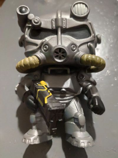 Лот: 25650771. Фото: 1. Funko PoP Силовая броня. Другое (сувениры, подарки)