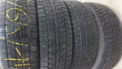 Лот: 5024293. Фото: 1. 4 шины Dunlop R15 зима. Шины