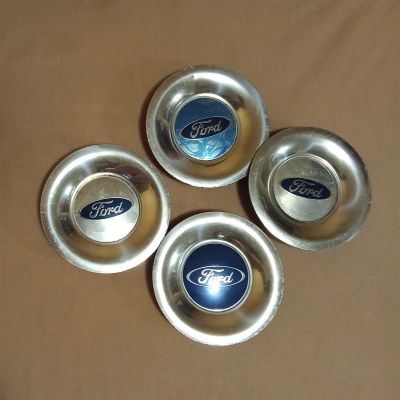 Лот: 21771752. Фото: 1. Заглушки, ступичные колпачки на... Колпаки