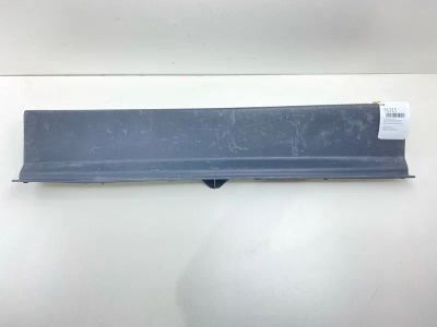 Лот: 23522608. Фото: 1. Накладка багажника Toyota Vista... Двигатель и элементы двигателя