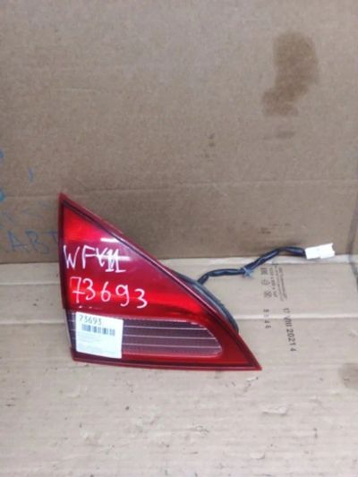 Лот: 21405013. Фото: 1. вставка багажника Nissan Wingroad... Двигатель и элементы двигателя