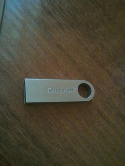 Лот: 7516418. Фото: 1. флешка на 16 гигов gb б/у рабочая... USB-флеш карты