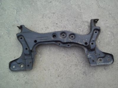 Лот: 15324540. Фото: 1. Балка передняя Toyota sprinter... Кузов