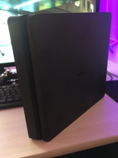 Лот: 17098213. Фото: 1. ps4 / playstation 4 slim 500gb... Игры для консолей