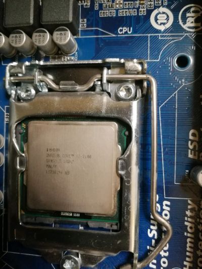 Лот: 18605957. Фото: 1. Процессор Intel Core i3-2100 3... Процессоры