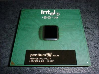 Лот: 4915800. Фото: 1. Пара процессоров Intel P III-1000. Процессоры